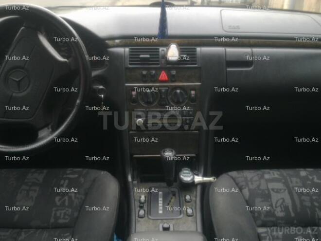 Mercedes E 300 1996, 450,000 km - 3.0 l - Bakı