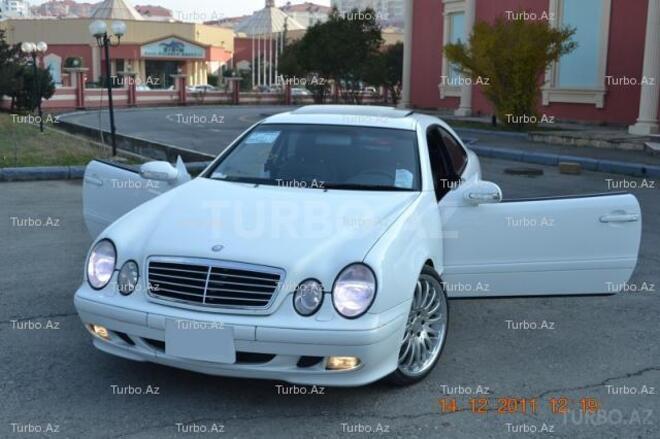 Mercedes CLK 320 2000, 82,000 km - 3.2 l - Bakı