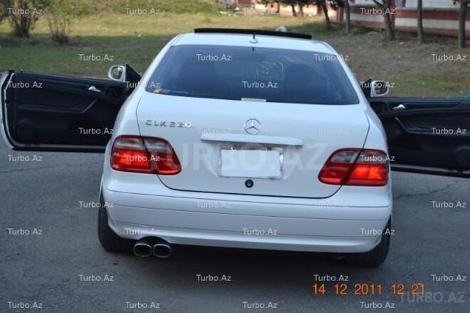 Mercedes CLK 320 2000, 82,000 km - 3.2 l - Bakı