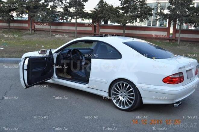 Mercedes CLK 320 2000, 82,000 km - 3.2 l - Bakı
