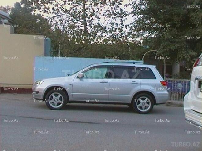 Mitsubishi Airtrek 2002, 108,000 km - 2.0 l - Bakı