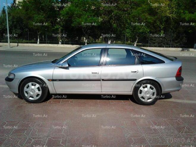Opel Vectra 1998, 124,000 km - 1.8 l - Bakı