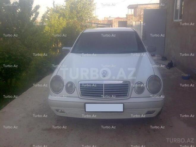 Mercedes E 240 1998, 250,000 km - 2.4 л - Bakı