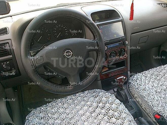 Opel Astra 1999, 131,200 km - 2.0 l - Bakı