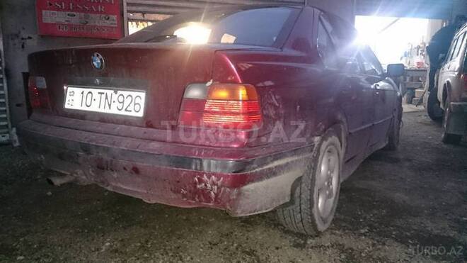 BMW 318 1994, 100,000 km - 1.8 л - Bakı