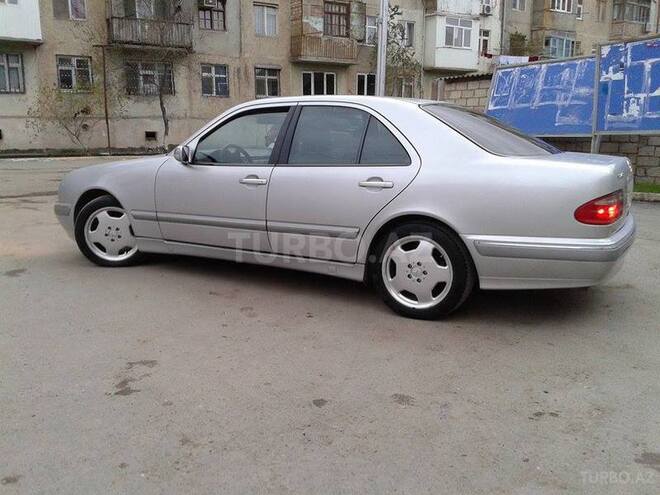 Mercedes E 240 2001, 118,997 km - 2.4 l - Sumqayıt