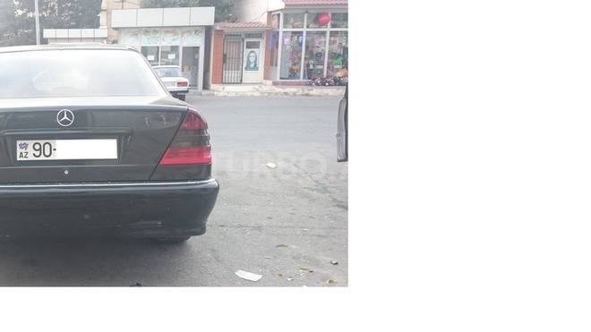 Mercedes C 180 1999, 200,000 km - 1.8 l - Bakı