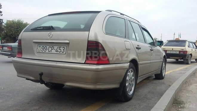 Mercedes C 220 1999, 224,804 km - 2.2 l - Bakı