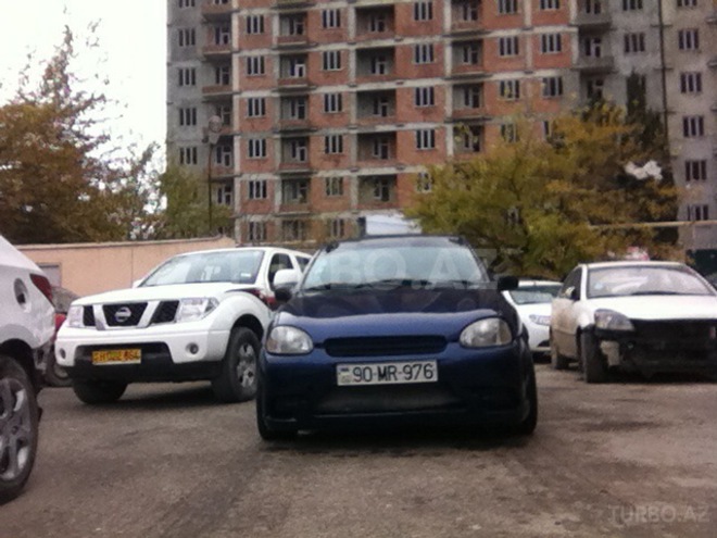 Opel Corsa 1995, 370,000 km - 0.1 l - Bakı