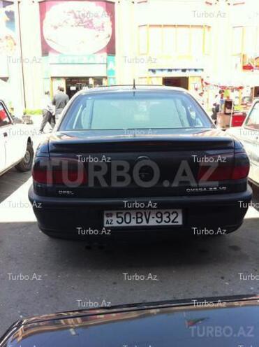 Opel Omega 1996, 225,000 km - 2.5 л - Bakı