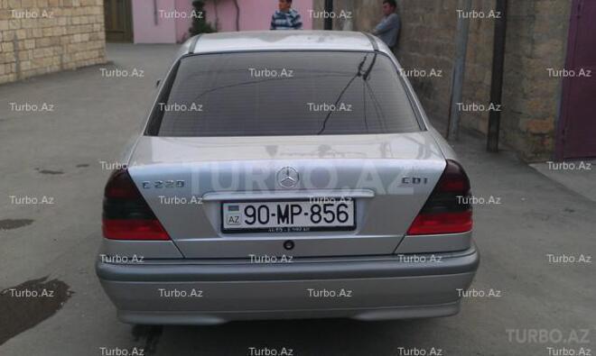 Mercedes C 220 1999, 135,000 km - 2.2 л - Bakı