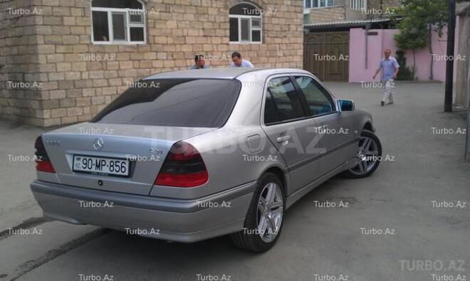Mercedes C 220 1999, 135,000 km - 2.2 л - Bakı