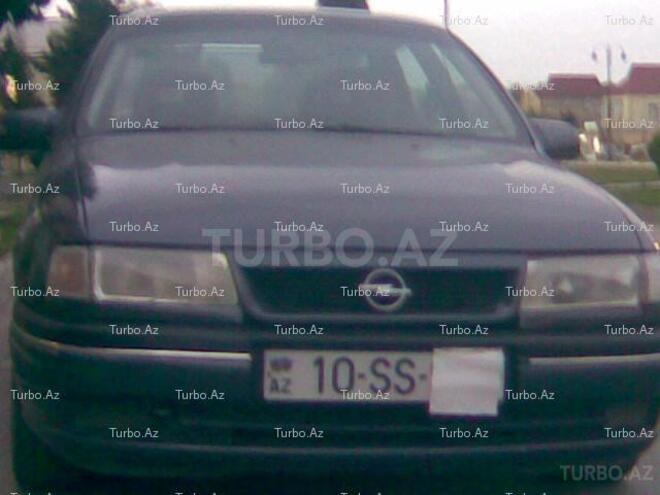 Opel Vectra 1995, 173,000 km - 2.0 l - Bakı