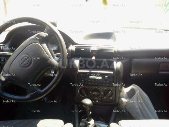Opel Astra 1995, 250,000 km - 1.7 l - Bakı