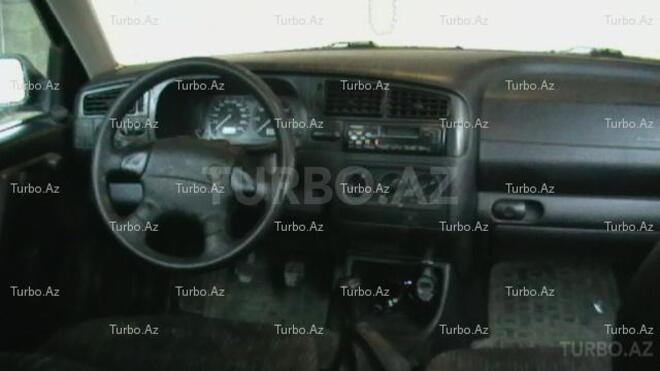 Volkswagen Golf 1995, 320,000 km - 1.6 l - Bakı