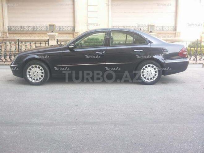 Mercedes E 220 2003, 192,000 km - 2.2 l - Bakı