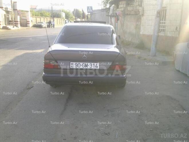 Mercedes E 200 1993, 184,000 km - 2.0 л - Bakı