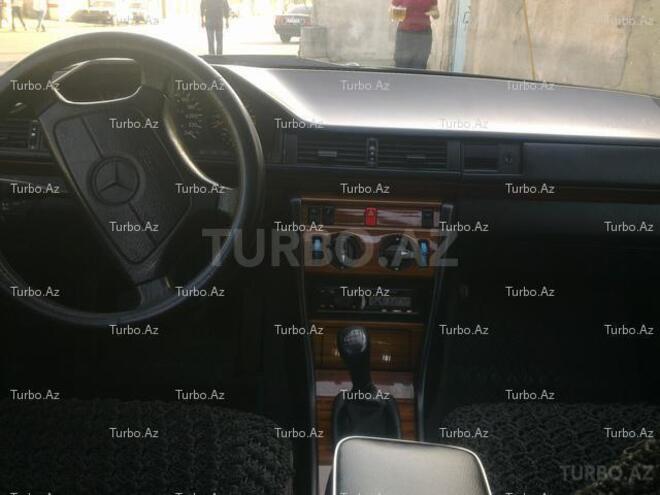 Mercedes E 200 1993, 184,000 km - 2.0 л - Bakı