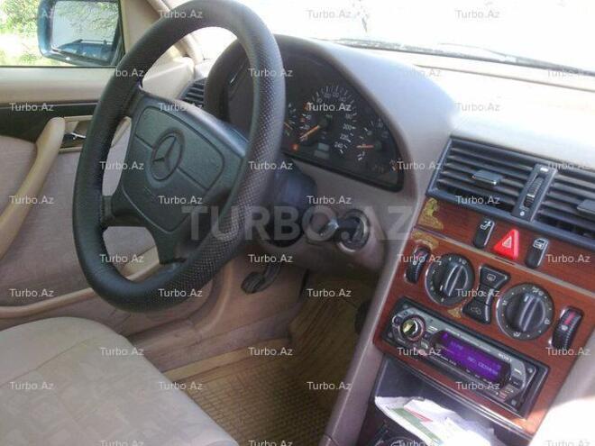 Mercedes C 200 1996, 230,000 km - 2.0 л - Bakı