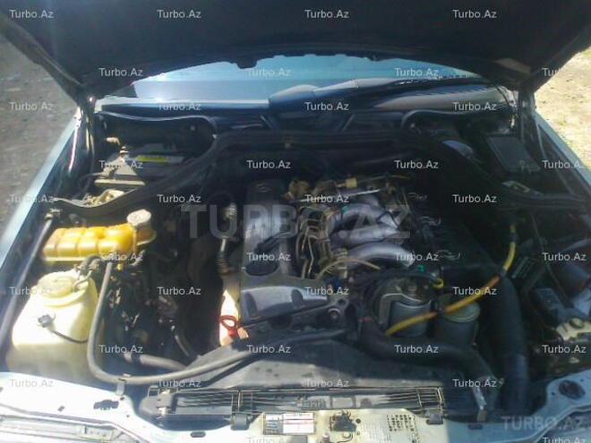 Mercedes E 250 1992, 261,460 km - 2.5 l - Bakı