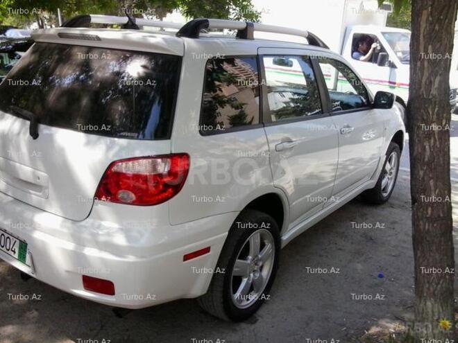 Mitsubishi Outlander 2005, 106,000 km - 2.4 л - Bakı