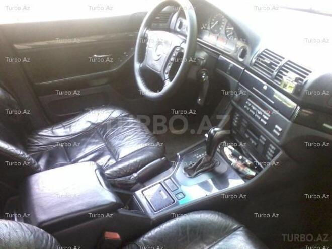BMW 528 1996, 228,000 km - 2.8 l - Bakı