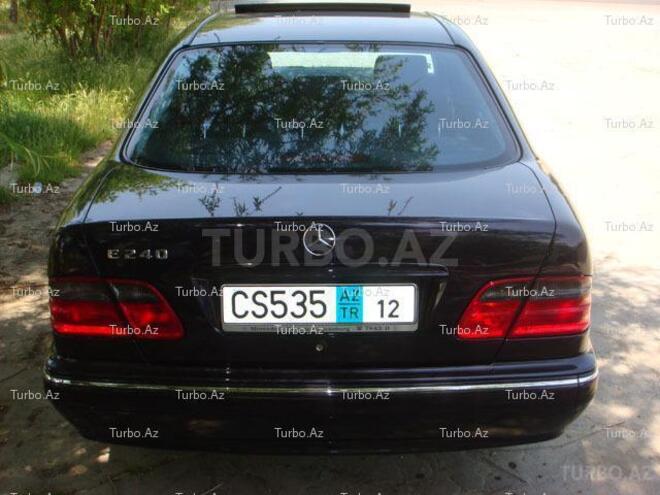 Mercedes E 240 2000, 66,500 km - 2.4 l - Bakı
