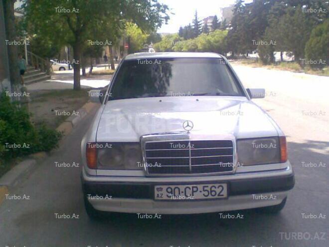 Mercedes E 200 1991, 301,000 km - 2.0 л - Bakı