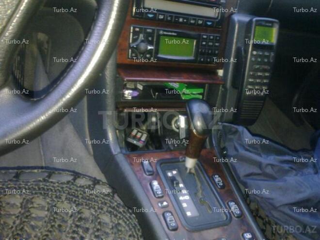 Mercedes E 280 1996, 290,940 km - 2.8 l - Bakı