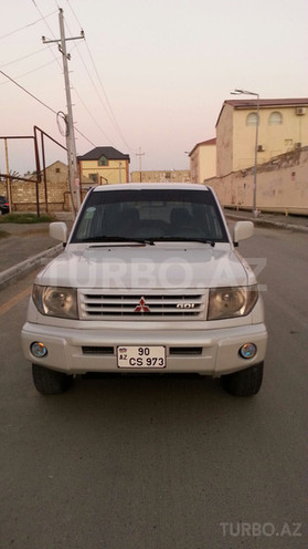 Mitsubishi Pajero io 1999, 374,000 km - 1.8 l - Bakı