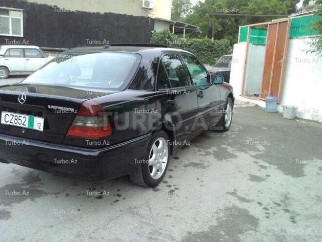 Mercedes C 230 2000, 162,000 km - 2.3 l - Bakı