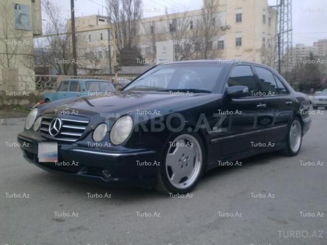 Mercedes E 320 2001, 146,000 km - 3.2 l - Bakı