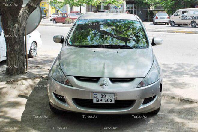Mitsubishi Galant 2003, 107,000 km - 2.4 l - Bakı