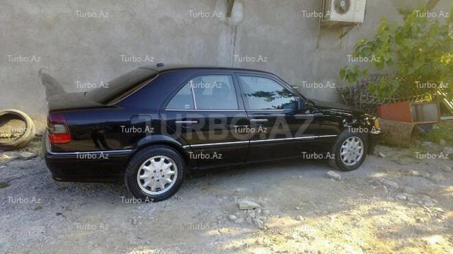 Mercedes C 230 1999, 179,000 km - 2.3 l - Bakı