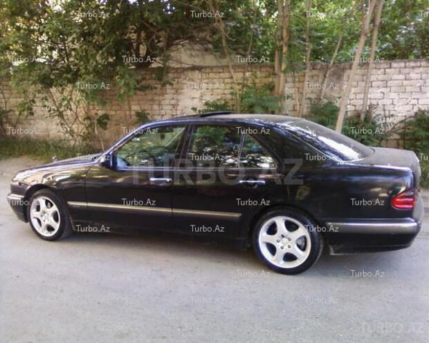 Mercedes E 270 2000, 222,000 km - 2.7 l - Bakı