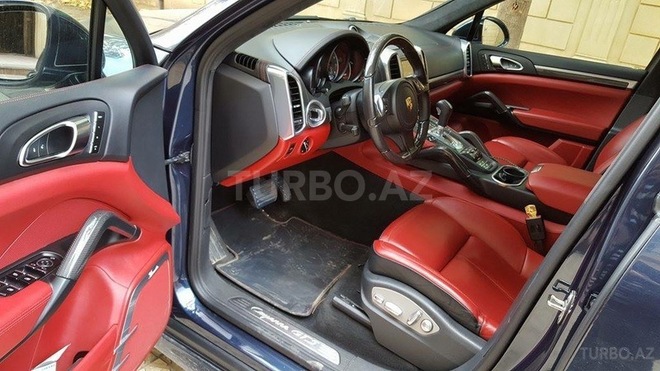 Porsche Cayenne 2014, 30,000 km - 4.8 l - Bakı