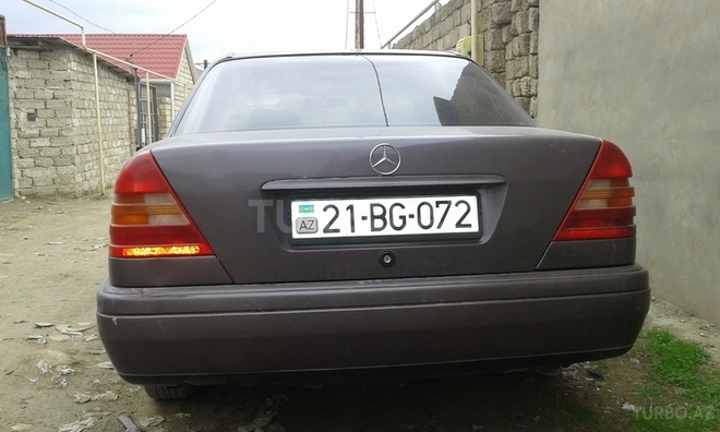 Mercedes C 180 1994, 380,000 km - 0.2 l - Bakı