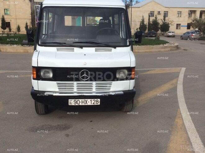 Mercedes  1991, 286,000 km - 2.3 l - Sumqayıt