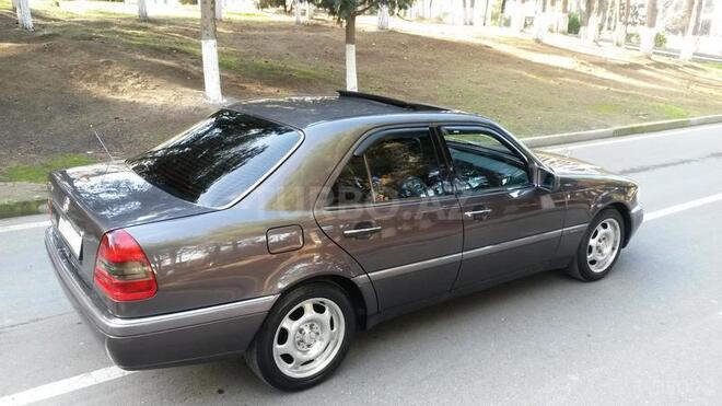 Mercedes C 200 1996, 300,000 km - 2.0 l - Sumqayıt
