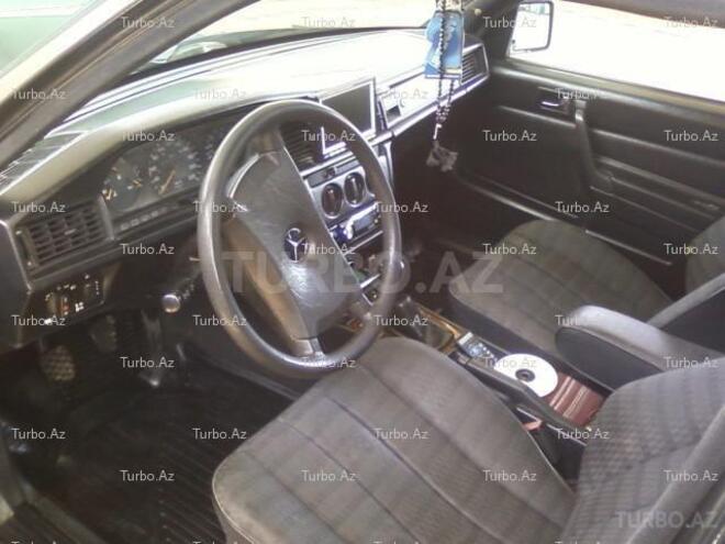 Mercedes 190 1991, 26,000 km - 1.8 л - Bakı