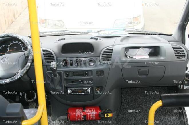 Mercedes  2003, 110,000 km - 2.2 l - Bakı
