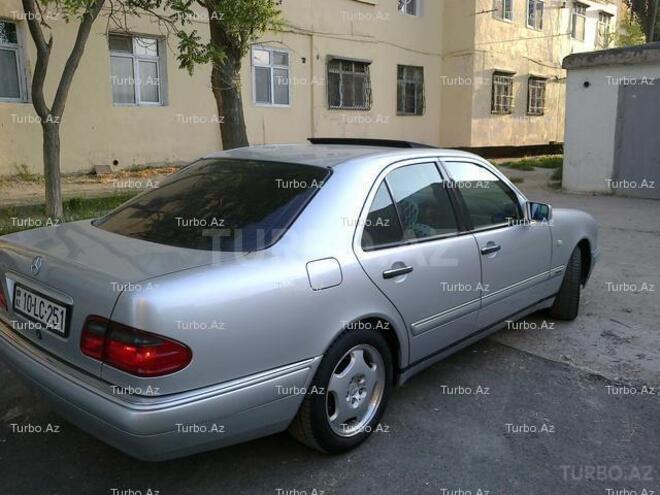 Mercedes E 230 1996, 280,000 km - 2.3 l - Bakı