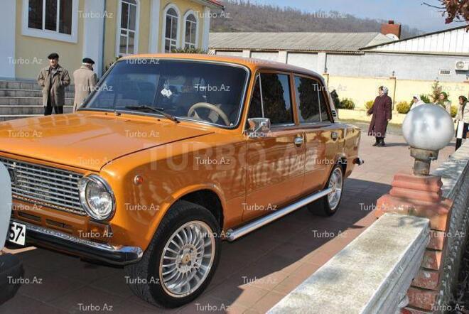 LADA (VAZ) 21011 1981, 400,000 km - 1.3 l - Bakı