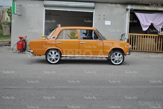 LADA (VAZ) 21011 1981, 400,000 km - 1.3 l - Bakı