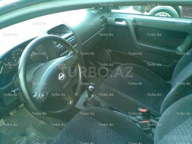 Opel Astra 1999, 175,000 km - 1.6 l - Bakı