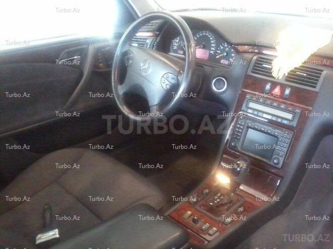 Mercedes E 240 2000, 111,000 km - 2.6 l - Bakı