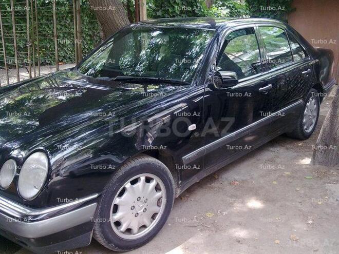 Mercedes E 280 1996, 146,500 km - 2.8 l - Bakı
