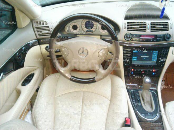 Mercedes E 320 2003, 93,000 km - 3.2 l - Bakı