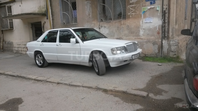 Mercedes A 190 1990, 316,000 km - 0.2 l - Bakı