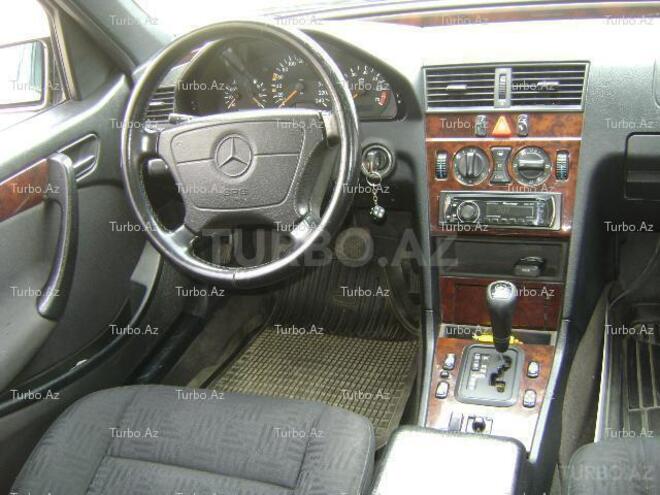 Mercedes C 180 1997, 193,000 km - 1.8 л - Bakı